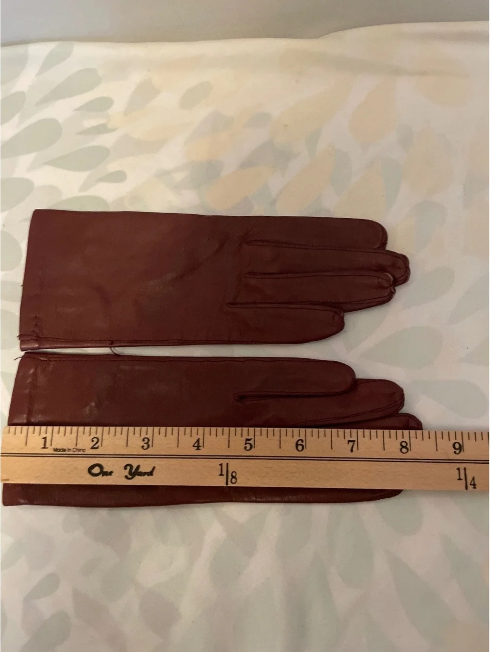 Vintage Burgundy Gloves Women's Size 6.5 Nylon Lined Made in Philippines